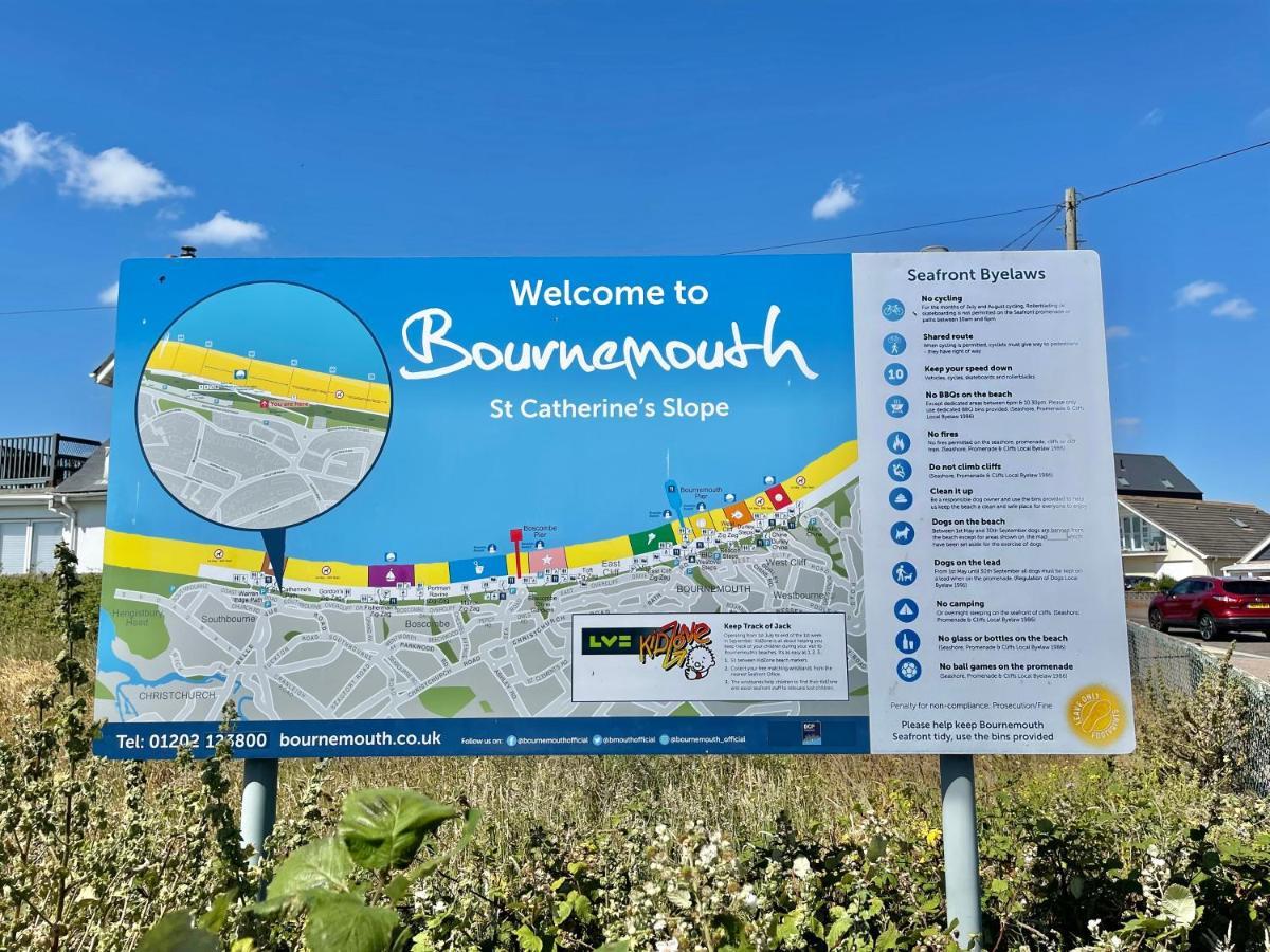 The Jungle Apartment - By Coastline Retreats - Jungle Themed Garden Apartment - Outdoor Bath - Next To Seafront - Childrens Toys - Superfast Wifi - Netflix - Disney Bournemouth Exterior foto